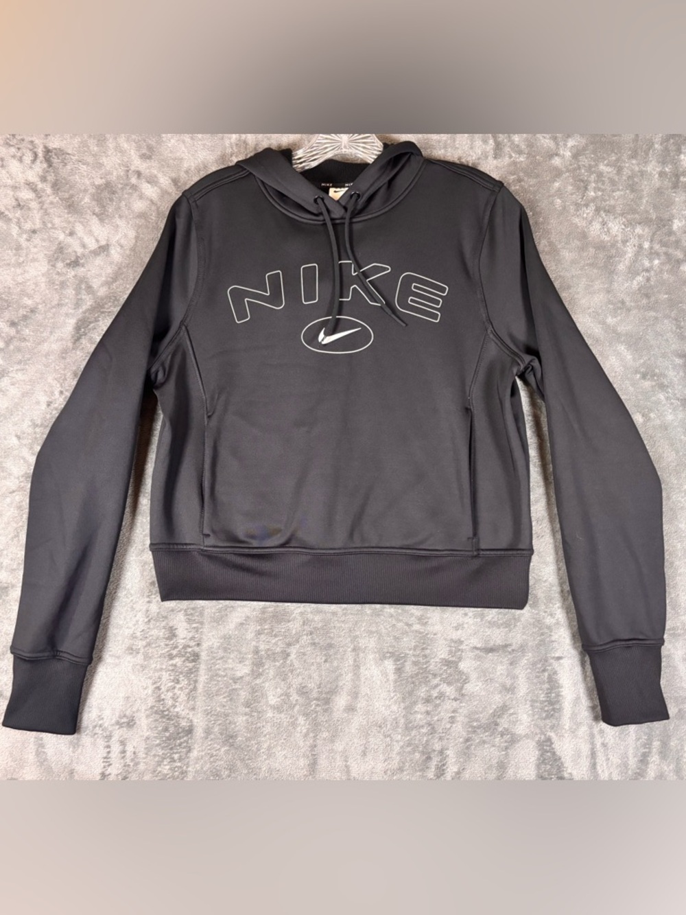 Nike Therma-Fit Black Cropped Women’s Size Medium Hooded Sweatshirt Hoodie